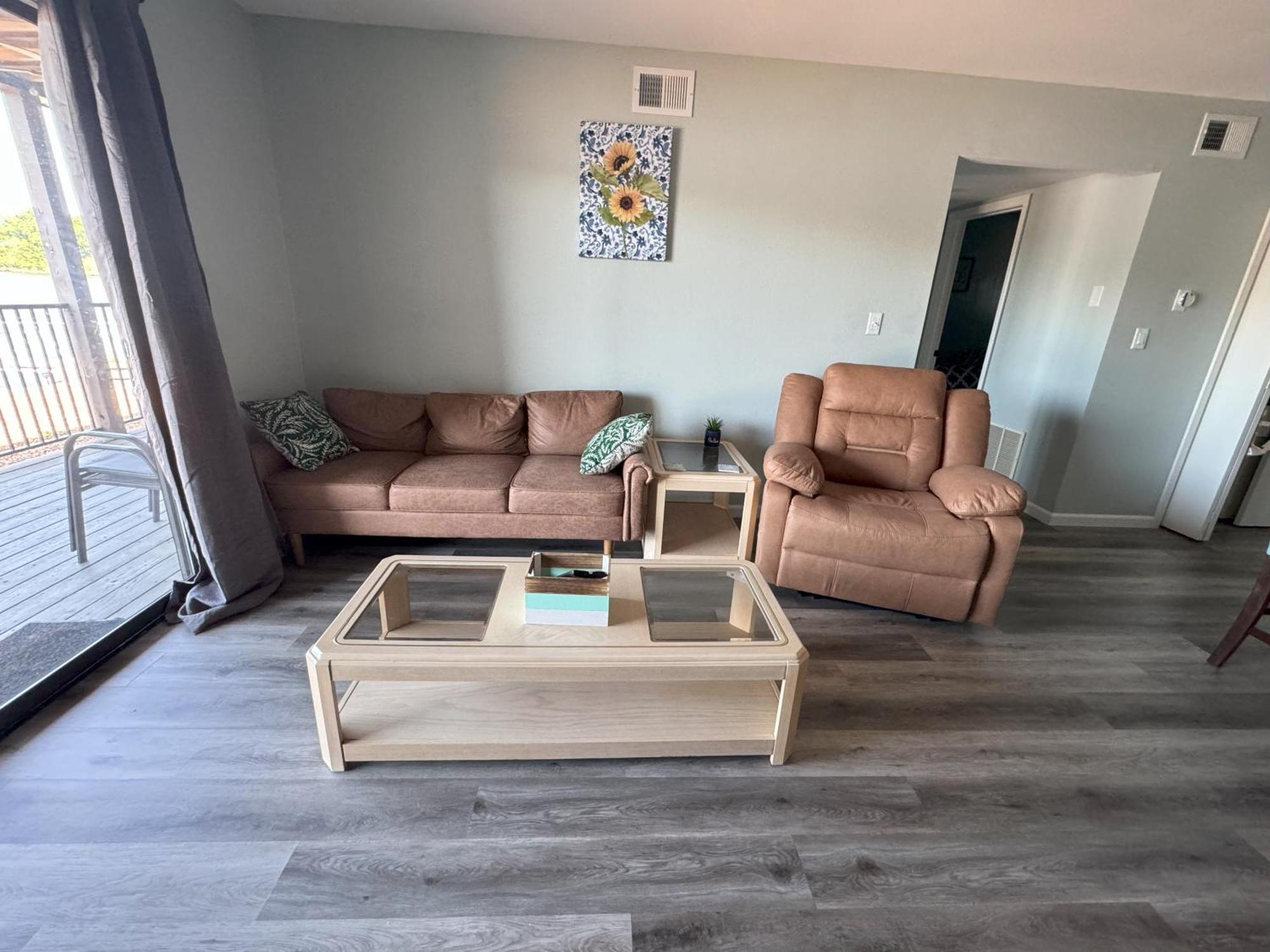 Lakefront Condo With A View אוסייג' ביץ' מראה חיצוני תמונה
